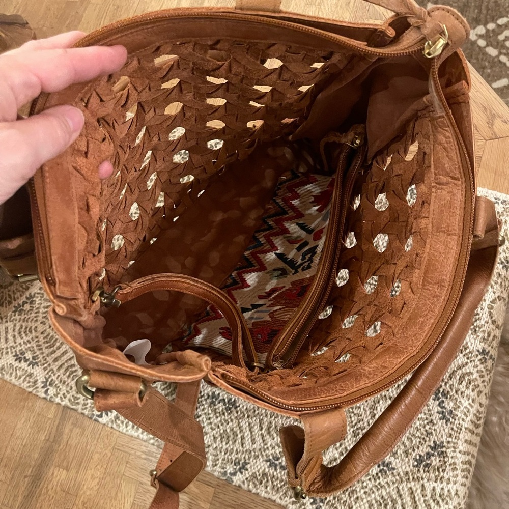 Anabaglish Hadley woven leather crossbody tote bag - Picture 8 of 12